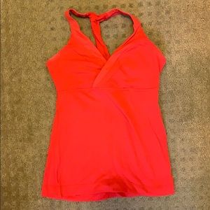 Lululemon tank